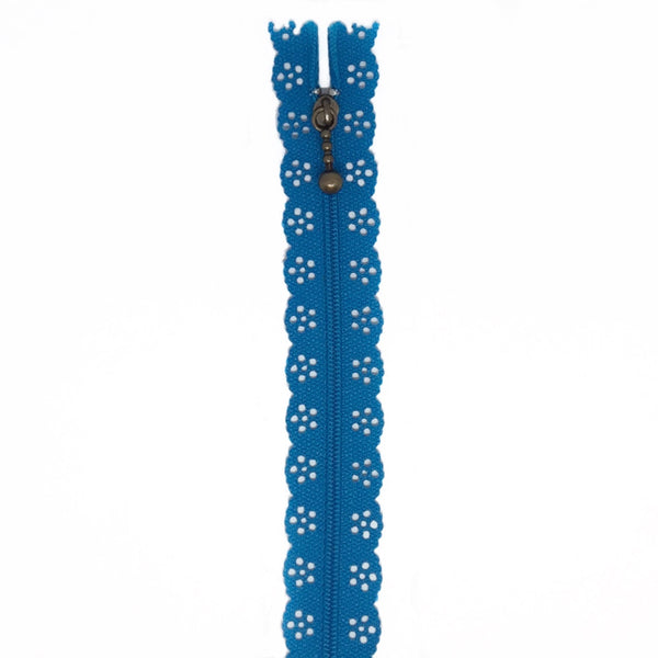 12" Lace Zipper in Aqua