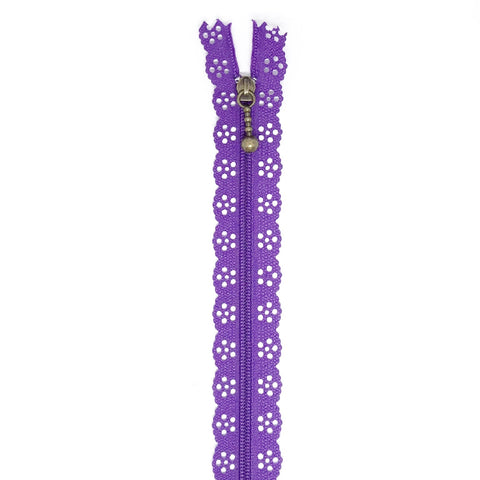 12" Lace Zipper in Purple