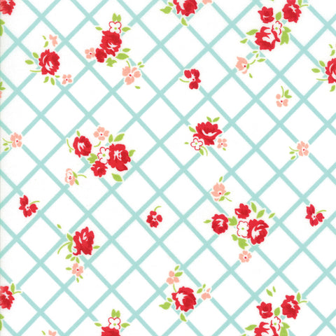 The Good Life Floral Everyday in Aqua