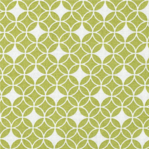 Flats Diamond Rings in Grass by Moda Fabrics