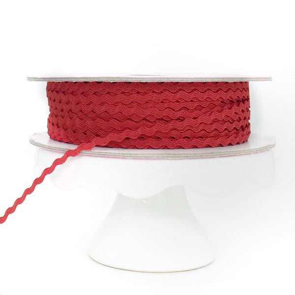 Mini Ric Rac in Red