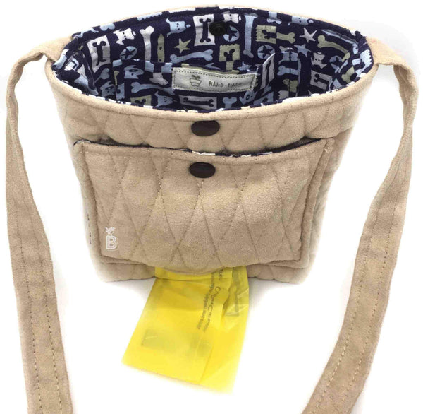 Pet Set bag and collar pattern by Annie Unrein
