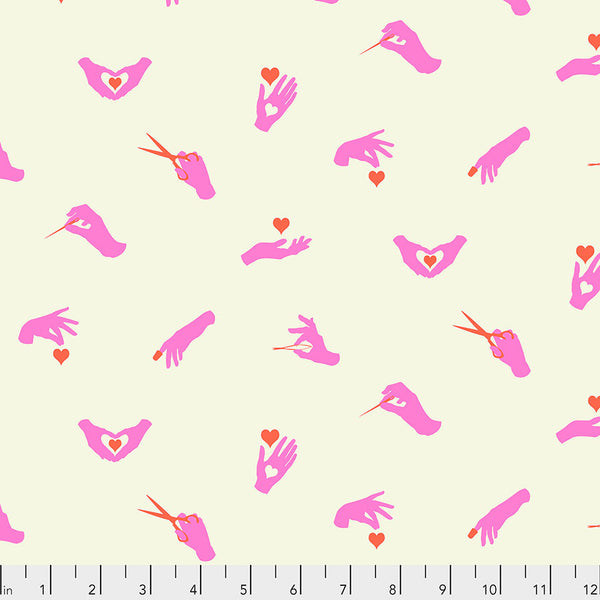 HomeMade Busy Fingers in MORNING by Tula Pink PWTP144.MORNING