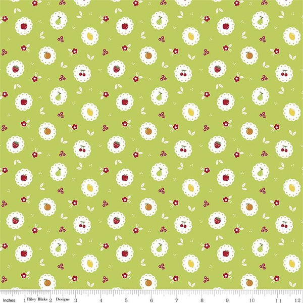 Sweet Orchard Scallop in Green by Riley Blake